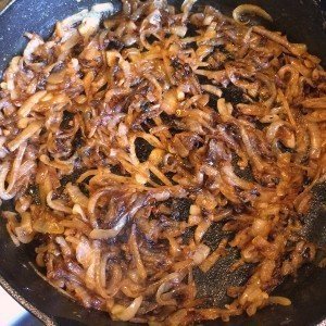 {Recipe} How to Make Caramelized Onions How to Caramelize Onions